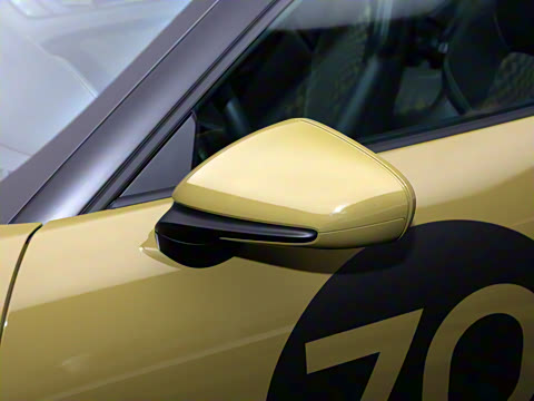 2025�� Spirit 70 3.6T Heritage Design