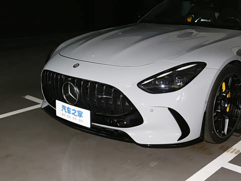 2025�� AMG GT 63 4MATIC+