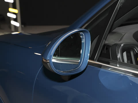 2024�� Cayenne 3.0T