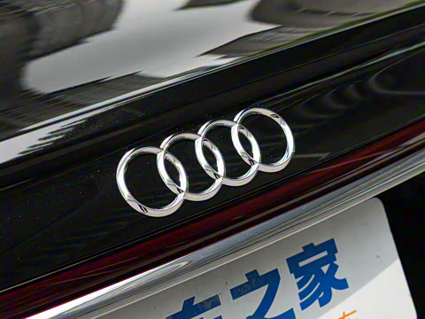 2026�� A8L 45 TFSI quattro ������