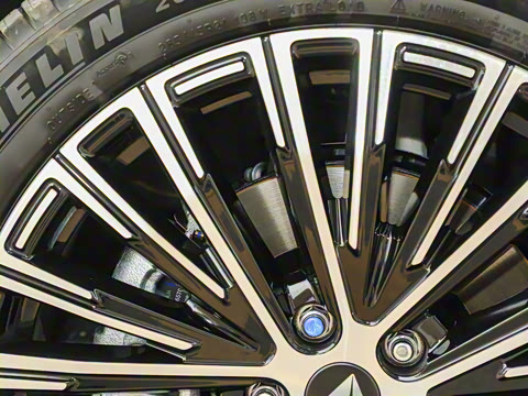 2025�� ����Ultra+ �߶���