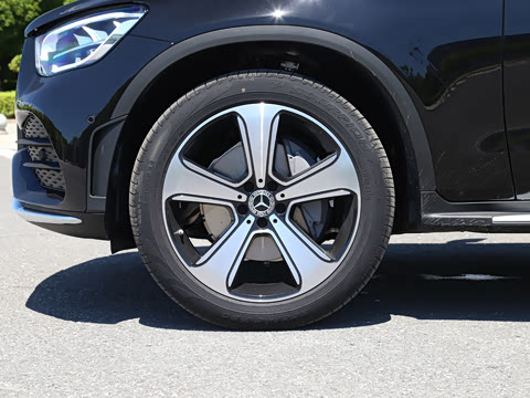 2022�� �Ŀ��� GLC 300 L 4MATIC ������