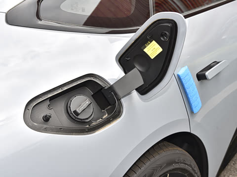 2025�� �Ŀ� Ultra���̰�