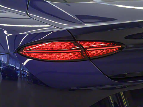 2025�� GT Mulliner��