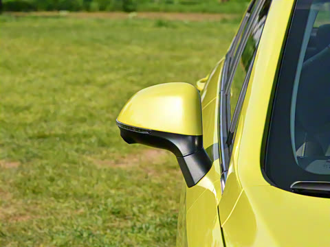 2023�� R600 ������