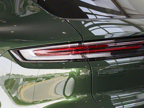 2025�� Cayenne 3.0T ���۰�