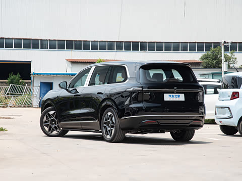 2025�� ����Ultra