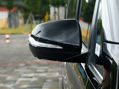 2024�� V 260 L �۷��