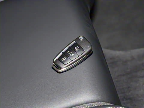 2025��  quattro 45�����ذ� 40TFSI ʱ����