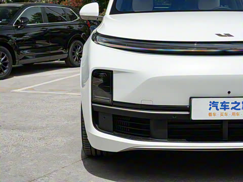 2025�� Ultra ���ܻ��°�