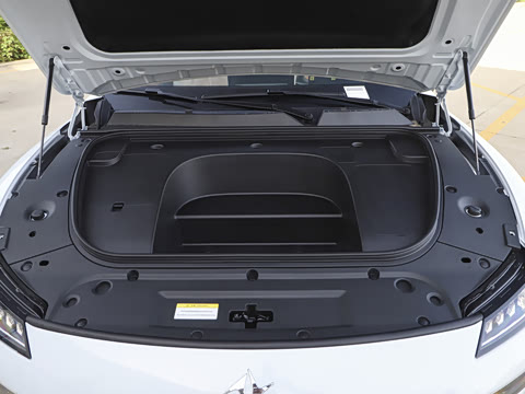 2025�� ���� 550Pro�캽��