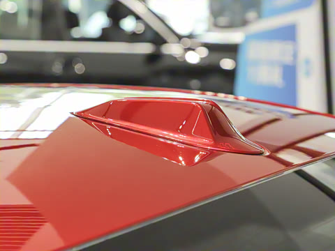 2025�� M240i xDrive