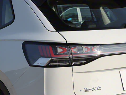 2025�� �Ŀ� ������ 330TSI