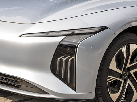 2025�� 235���� ������