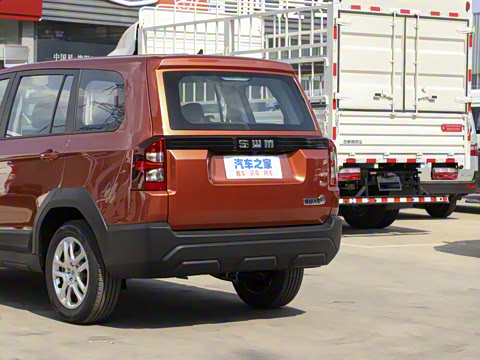 2022�� 1.5L �ֶ���Ӣ�� 7��