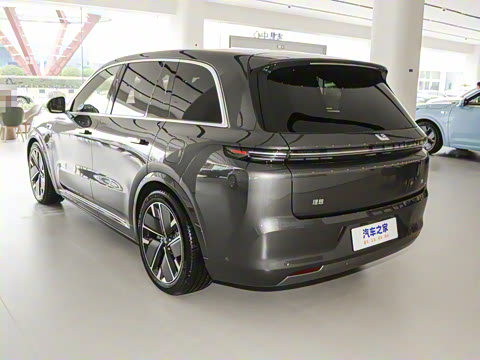 2025�� Max ���ܻ��°�