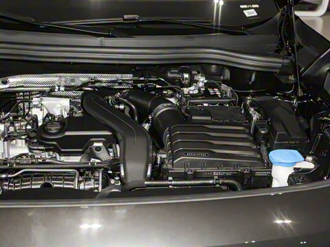 2025�� ̽��L 300TSI ������Ӣ