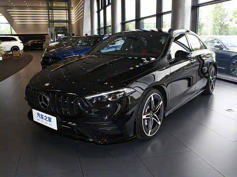 2025�� �Ŀ� AMG A 35 L 4MATIC