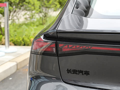 2023�� 2.0T ���ٰ�