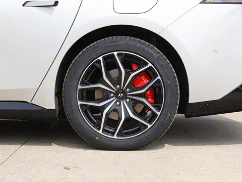 2025�� ���� 650Pro�캽��