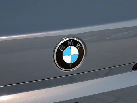 2023�� 735Li ������װ