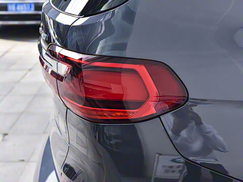 2021�� �Ŀ� xDrive40i ������M�˶���װ