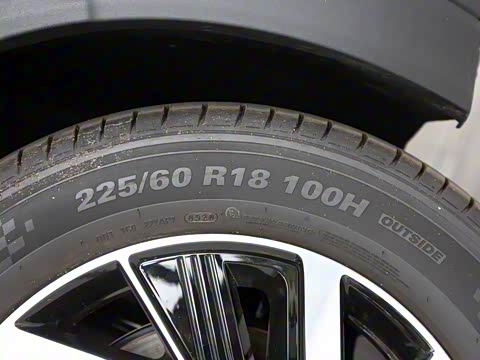 2020�� 400 U��