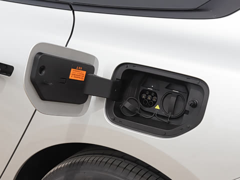 2025�� ���� 550AirѲ����