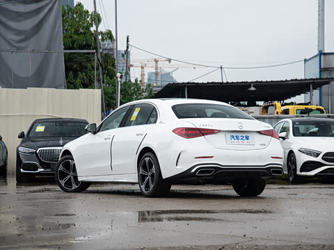 2025�� �Ŀ� C 260 L 4MATIC �˶���