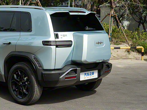 2025�� 501KM ����Max��