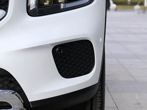 2020�� GLB 200 ʱ����