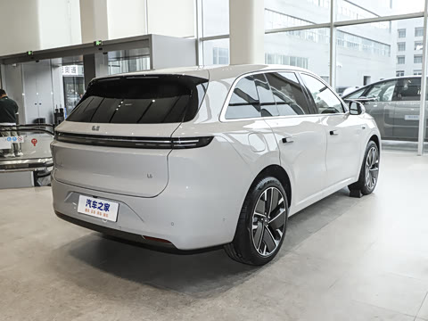 2025�� Max ���ܻ��°�