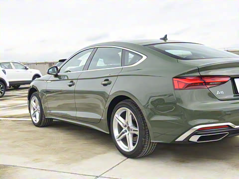 2023�� Sportback 40 TFSI ʱ�ж�����