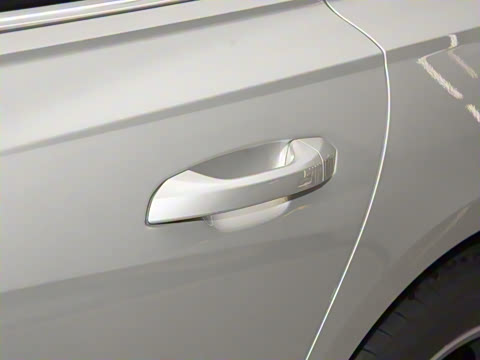 2025�� �Ŀ� 55 TFSI quattro �콢������