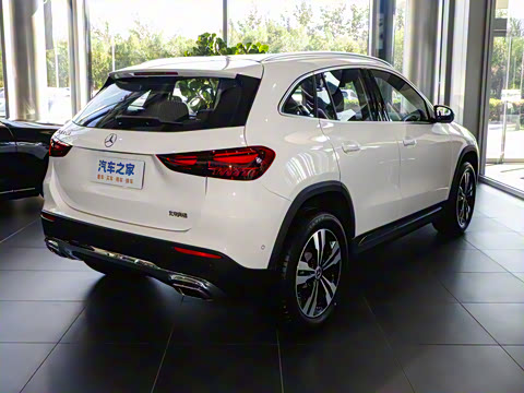 2025�� �Ŀ� GLA 200