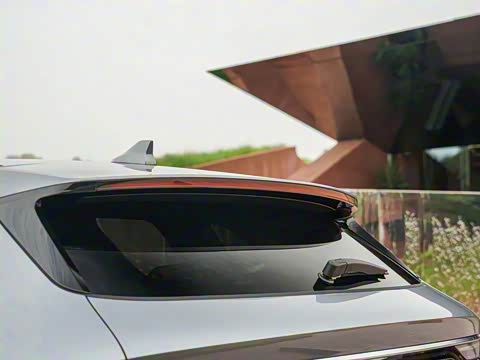 2020�� 1.5T �Զ��콢PLUS