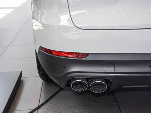 2023�� Cayenne E-Hybrid 2.0T �����