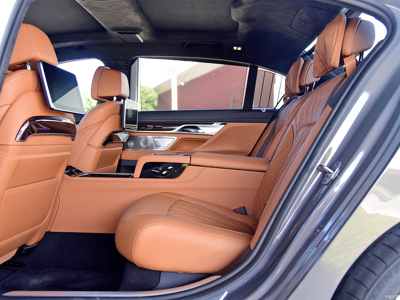 汽车之家|宝马7系|2019款 750li xdrive|外观|内饰|高清大图|实拍图