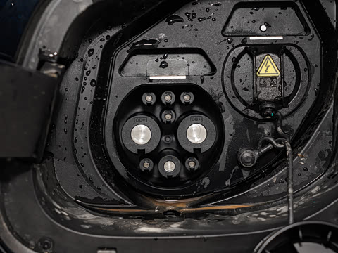 2025�� 210km ������