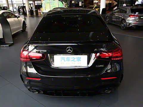 2025�� �Ŀ� AMG A 35 L 4MATIC