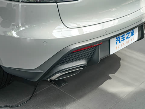 2025�� Macan 2.0T ���ΰ�