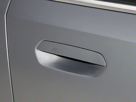 2025�� eDrive 40L M�˶���װ