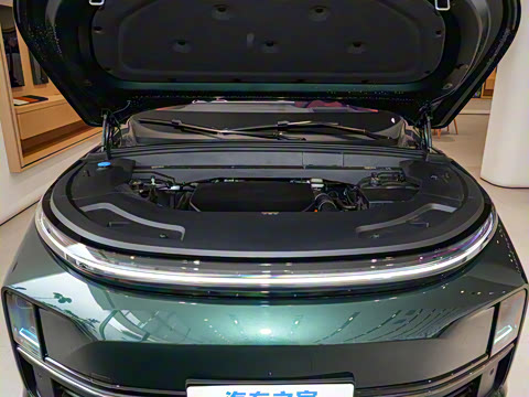 2025�� Ultra ���ܻ��°�