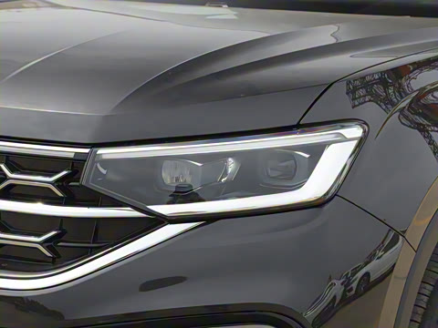 2025�� �Ŀ� ������ 330TSI