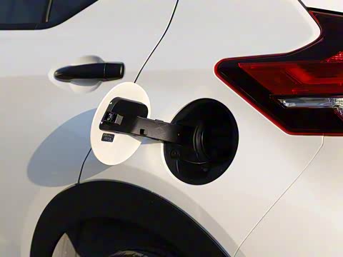 2020�� 1.5L XE �ֶ��ᶯ��