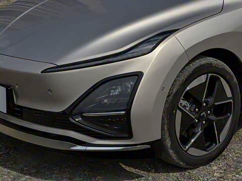 2025�� 610km �����콢��