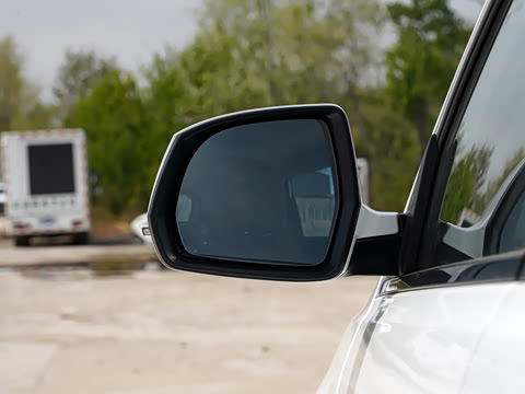 2023�� ʢ���� 1.6L �ֶ�׷�ΰ� ����