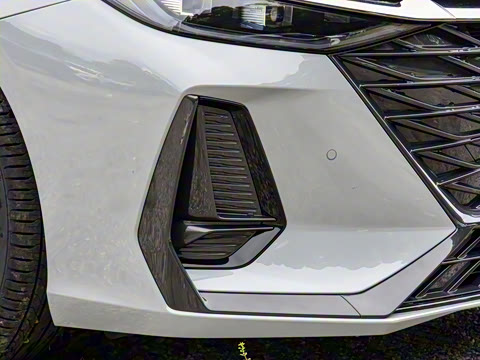 2025�� 2.0T �Զ���+