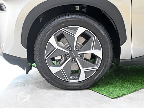 2024�� Plus 70 �Ƽ��� �������