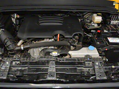 2022�� 2.0T �߾��޶���